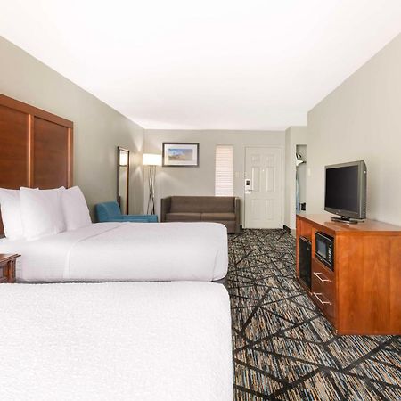Best Western Near Lackland Afb Seaworld Сан-Антонио Экстерьер фото