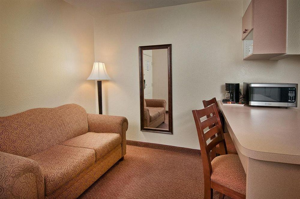 Best Western Near Lackland Afb Seaworld Сан-Антонио Номер фото