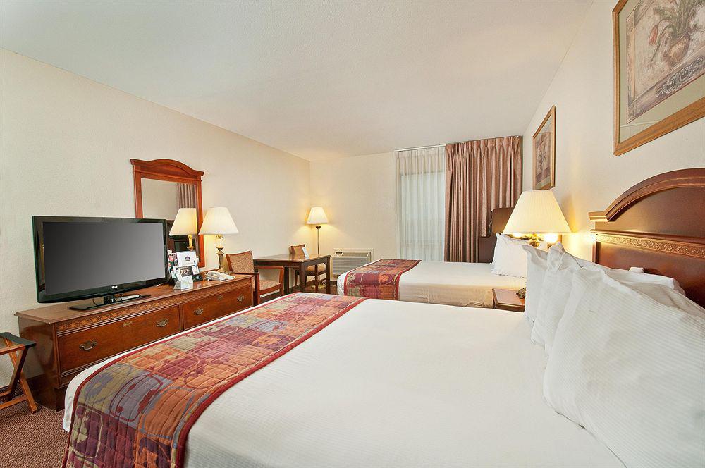 Best Western Near Lackland Afb Seaworld Сан-Антонио Экстерьер фото